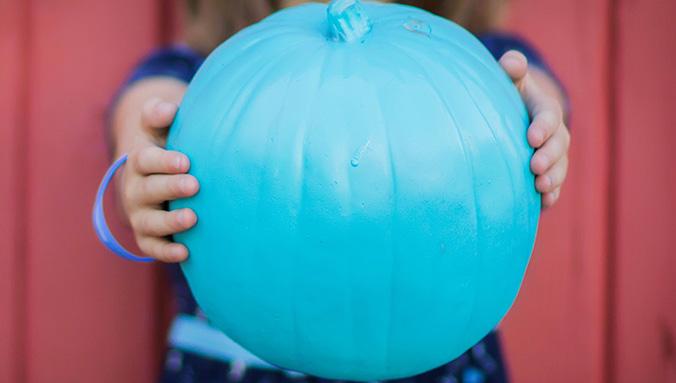 The Teal Pumpkin Project helps protect kids with food allergies