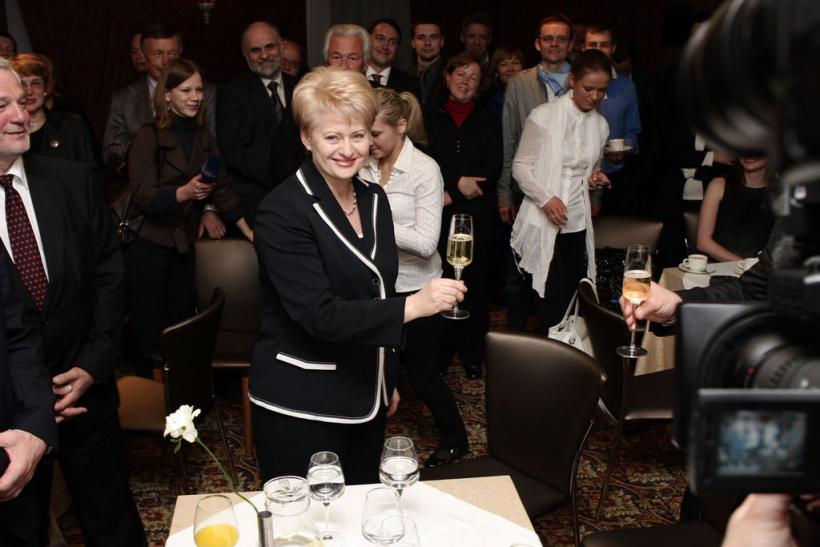 Lithuanian President Dalia Grybauskaite totally wants to have a glass of wine with us (Credit: Wikimedia Commons)