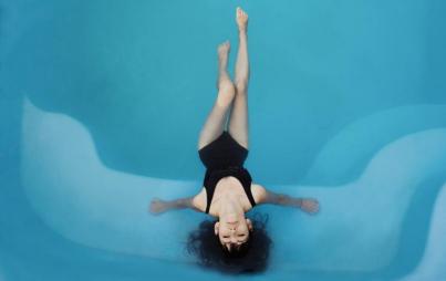 Sensory deprivation provided me with a way to relate to my body that was rooted in acceptance. Image: Camila Cordeiro/Unsplash.